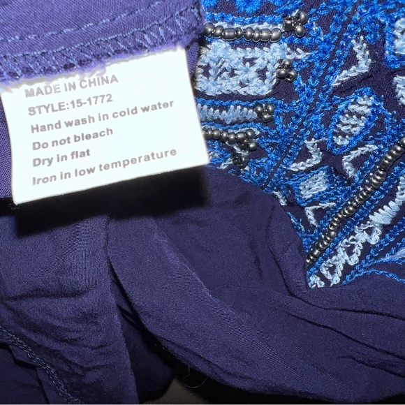 New - Bohemian Peasant Style Blouse - Picture 8 of 8